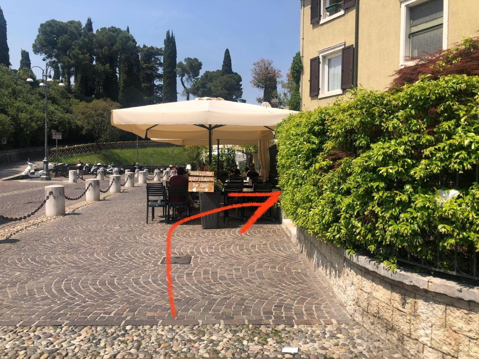 Residenza Giovanni Fronte Lago - Residence Garda Lago Peschiera del Garda Eksteriør billede